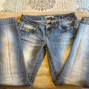 Women's Classic Straight Leg Denim